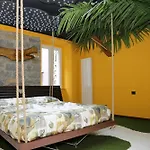 فندق مبيت وإفطار Thematic - Athema Atmosphere 3*