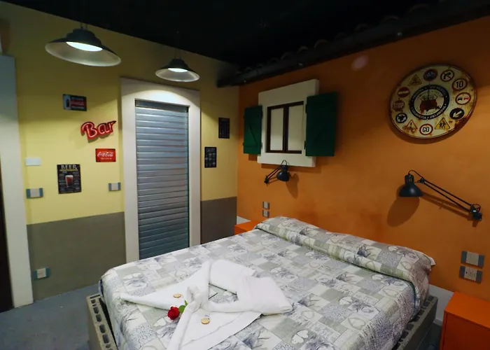 Thematic - Athema Atmosphere Bed & Breakfast